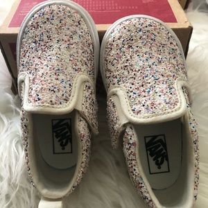 Vans slip on